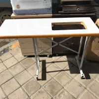 میز  چرخ خیاطی