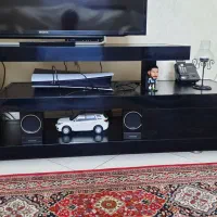 میز تلویزیون شیک و براق