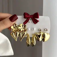 گردنبند گوشواره  و ساعت مچی|بدلیجات|بیرجند, |دیوار