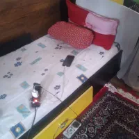 سلام  دو عدد تخت خواب