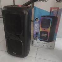 اسپیکر دی آن آر