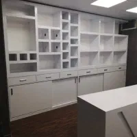 قفسه ویترین کمددار هایگلاس