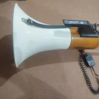 بلندگو دستی