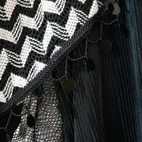 لباس|لباس|تهران, درختی|دیوار