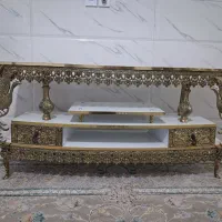 میز تلویزیون در حد نو