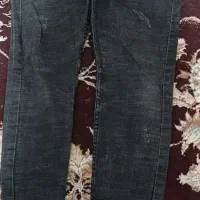 چند تیکه لباس درحد|لباس|گالیکش, |دیوار