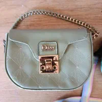 کیف زنانه و دخترانه