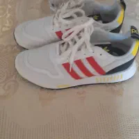 کفش آدیداس سه خط اصلی