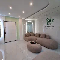 منشی مطب زیبایی کنار مترو سعادت آباد روز فرد