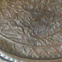 سینی قلمزنی مسی قدمت دار|کلکسیون اشیاء عتیقه|اصفهان, قلعه طبره|دیوار