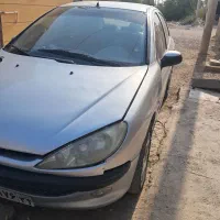 پژو ۲۰۶ نقره ای مدل ۸۱ تمام رنگ بدلیل زیبایی
