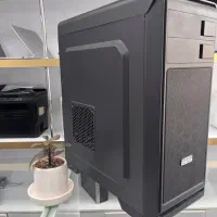 کیس بسیار تمیز در حد نو گرافیک دارای گارانتی