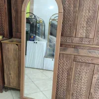 اینه قدی|آینه|میانه, |دیوار