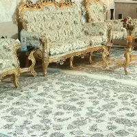 مبلمان سلطنتی با روکش ورق طلا