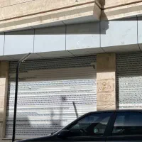 مغازه ۱۱۰ متری، فلکه سه گوش، ابتدای ابوریحان