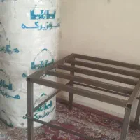 منبع آب و چهار پایه