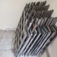 فروش تعدادکفی تخت یک نفره فلزهست تمام نومی باشد