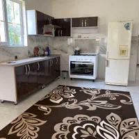 ویلا دوخوابه ۹۰ متری باتراس وحیاط،نوساز وسرسبز|اجارهٔ کوتاه‌مدت ویلا و باغ|فومن, |دیوار