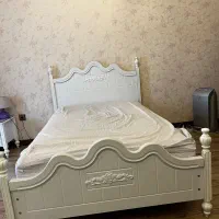 سرویس تخت خواب|تخت و سرویس خواب|اصفهان, باغ زرشک|دیوار