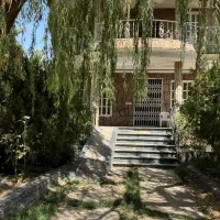 ۲۳۰۰ متر باغ  ۲۰۰ متر بنا کردان کوهسار قابل تهاتر