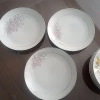 تعدادی ظروف آشپزخانه