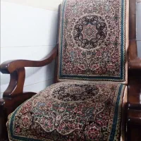 فروش یک عدد مبل قالی با قیمت عالی و منصفانه