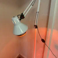 دستگاه نانواستیم و دستگاه نور قرمز|آرایشگاه و سالن‌های زیبایی|رشت, گلباغ نماز|دیوار