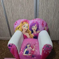 فرش اتاق کودک تمیزو سالم همراه با مبل کودک|اسباب و اثاث بچه|تهران, توحید|دیوار