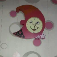 ساعت دیواری مدل ماه و ستاره