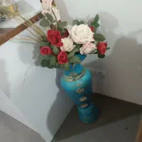 گل های  زیباوارزان همراه گلدان رایگان