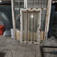 درب اتاقی با حفاظ،با پنجره|مصالح و تجهیزات ساختمان|باغ بهادران, |دیوار