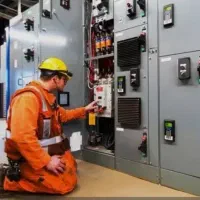 حسابدار /نیروی فنی /برق صنعتی/ وجوشکار حرفه ای|استخدام صنعتی، فنی، مهندسی|چناران, |دیوار