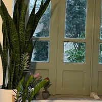 اجاره دو اتاق در فضای کاری خاص و الهام‌بخش|اجارهٔ کوتاه‌مدت دفتر کار و فضای آموزشی|اصفهان, باغ دریاچه|دیوار