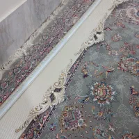 کتیبه زیر قیمت