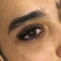 اکستنشن و لیفت مژه مشهد