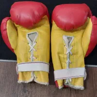 دستکش بوکس|تجهیزات ورزشی|خلخال, |دیوار