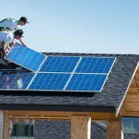 همکاری با پیمانکار نیروگاه خورشیدی