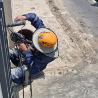 کار در ارتفاع بدون داربست،شست وشو،نانو،پیچ نما|خدمات پیشه و مهارت|اصفهان, باغ نگاره|دیوار