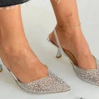 صندل مرواریدی|کیف، کفش، کمربند|مسجد سلیمان, |دیوار