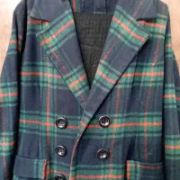 پالتو پشمی|لباس|گلبهار, شهر جدید گلبهار|دیوار