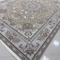 آریا لیندا موکا۱۷۰۰ تا به حال ندید فقط در تنگگ سوم