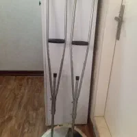 عصای زیر بغل ارتفاع قابل تنظیم