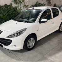 پژو ۲۰۷ اتومات فول ۸۵ گانه سقف فلز مدل ۱۴۰۳