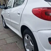 پژو ۲۰۷ سقف فلز  1402 با رینگ و فرمون برقی|خودرو سواری و وانت|قرچک, زیبا شهر|دیوار