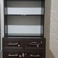 دراور با کتابخانه