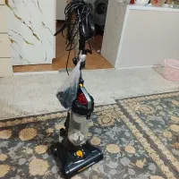 یک جارو برقی نو بفروش میرسد