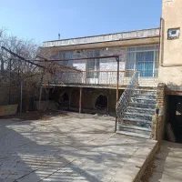 خانه-ویلایی-دوطبقه-روستایی-درشهرستان-بروجرد