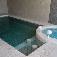اجاره باغ ویلا استخردار و جکوزی در بهارستان اصفهان