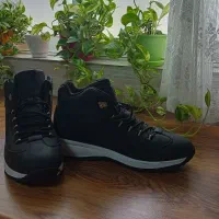 بوت مردانه LUGZ اصل، سایز 46، کم‌کارکرد|کیف، کفش، کمربند|رشت, نیروی دریایی|دیوار