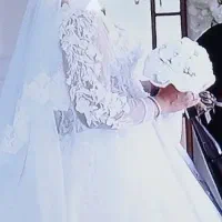 فروش لباس عروس تن دو نو